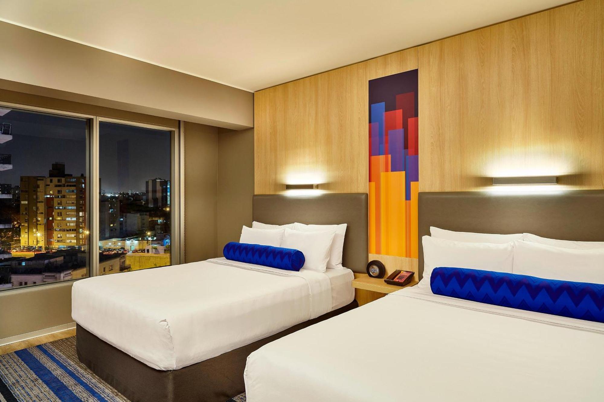 เอลอฟต์ ลิมา มิราฟลอเรส Hotel ภายนอก รูปภาพ